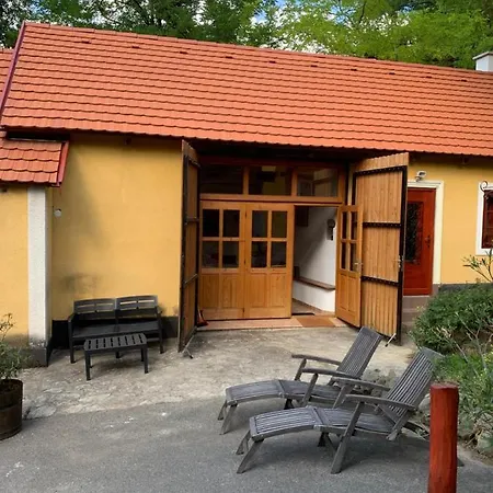 Vorosmarty House ゲストハウス